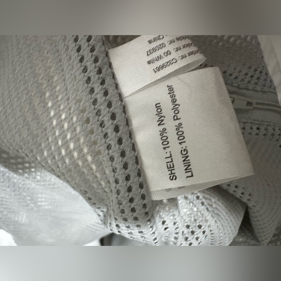 Ponant France White Nylon Hoodie Jacket size M - Picture 14 of 15